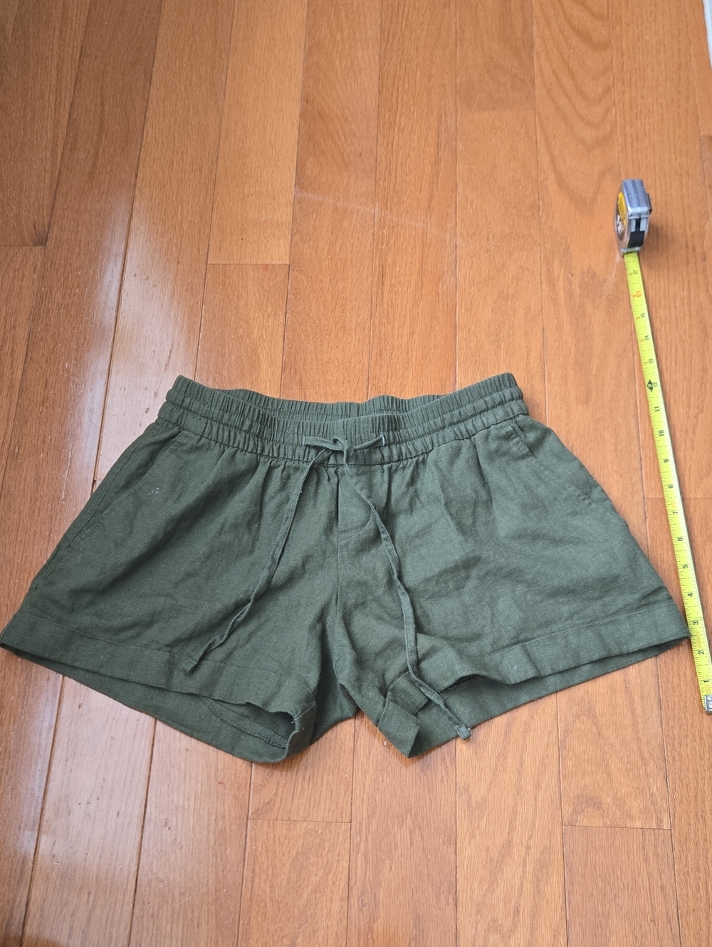 Old Navy Women’s Olive Drawstring Casual Shorts